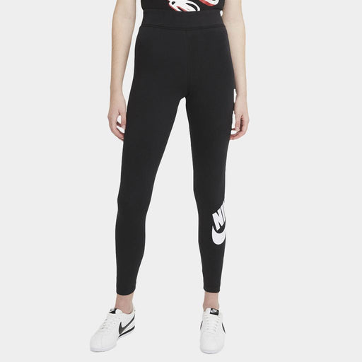 Nike Sportswear Essential