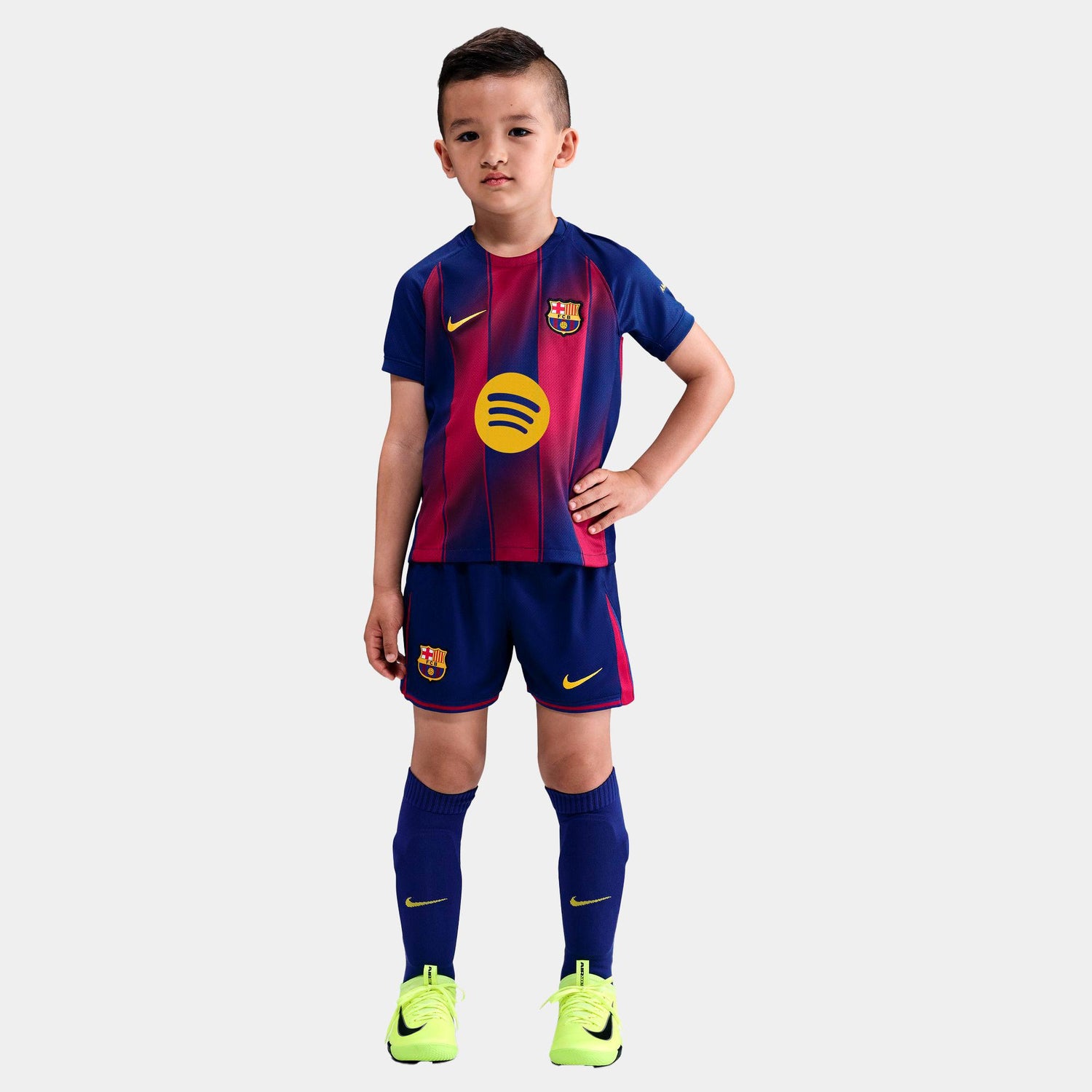 Conjunto Nike Fc Barcelona 2025/26 Stadium Home Little Kids' 3-Piece Kit