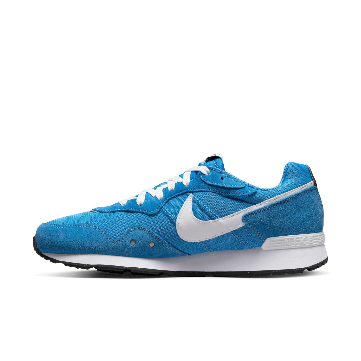 Nike Venture Runner