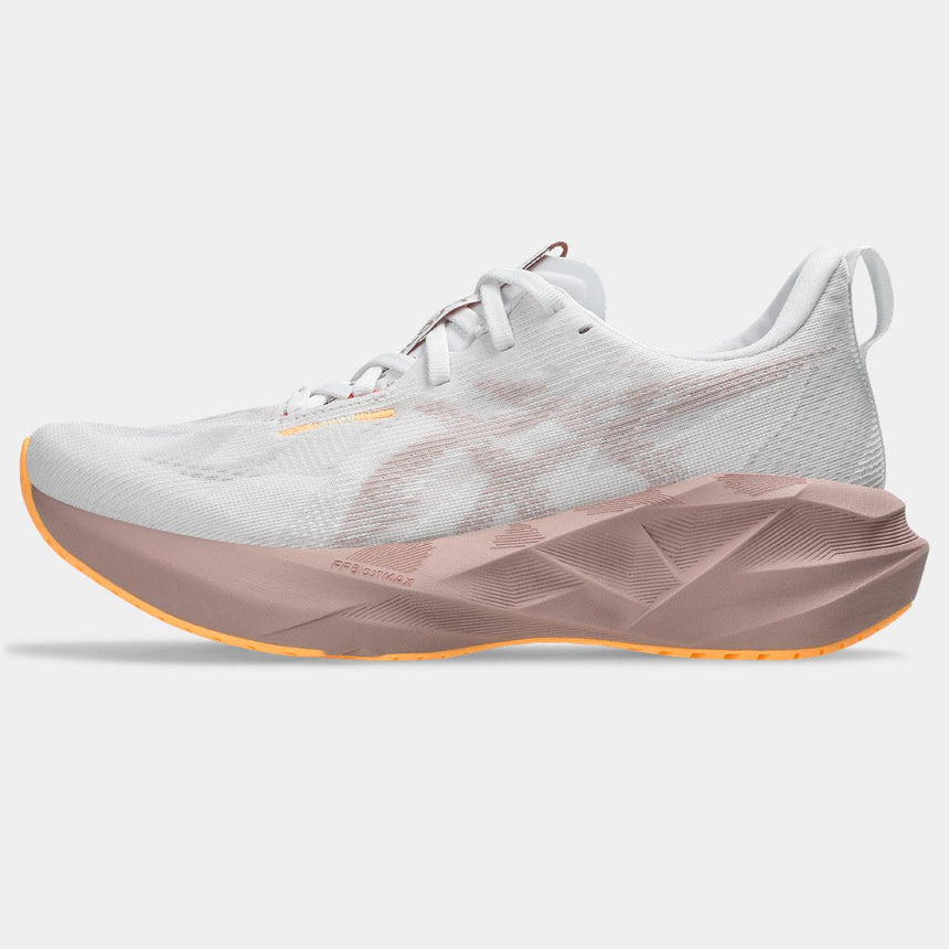 Zapatilla Asics Novablast 5