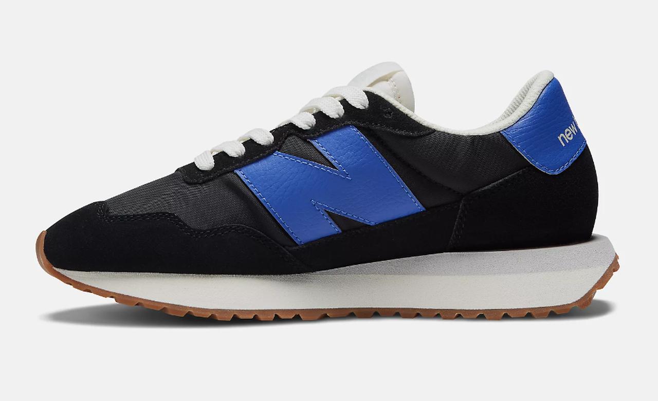 New Balance 237