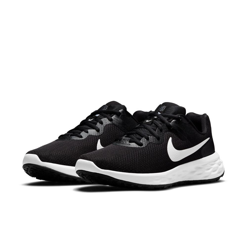 Nike Revolution 6