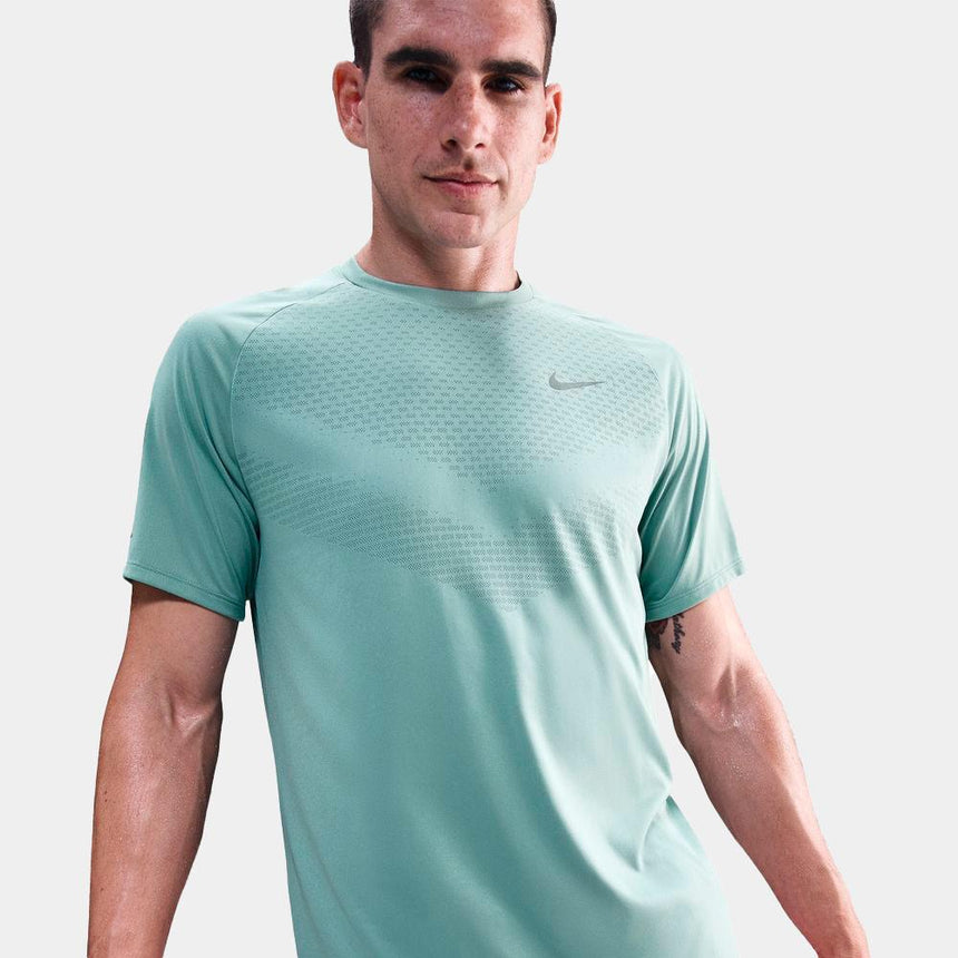 Camiseta Nike Stride De Running DrI-Fit Adv De Manga Corta - Hombre