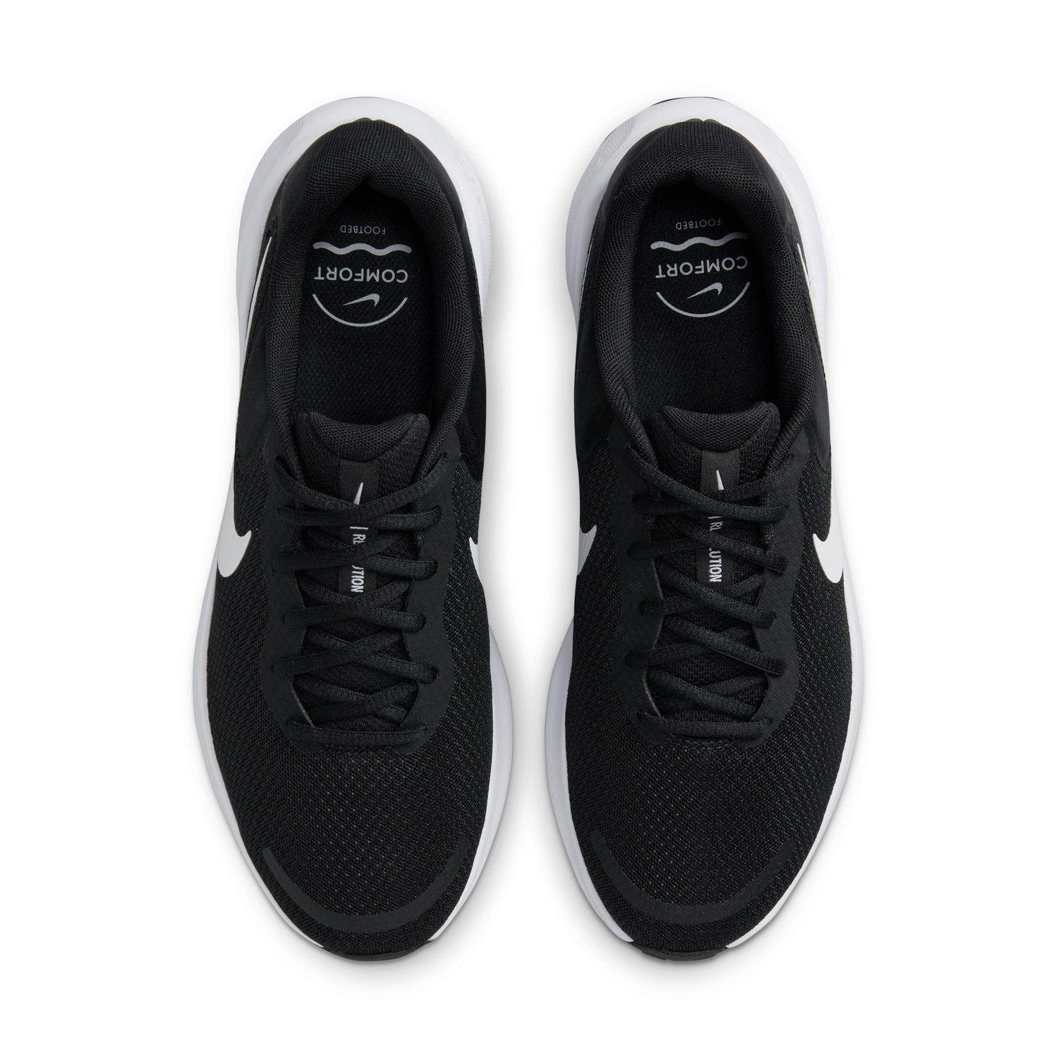 Nike Revolution 7