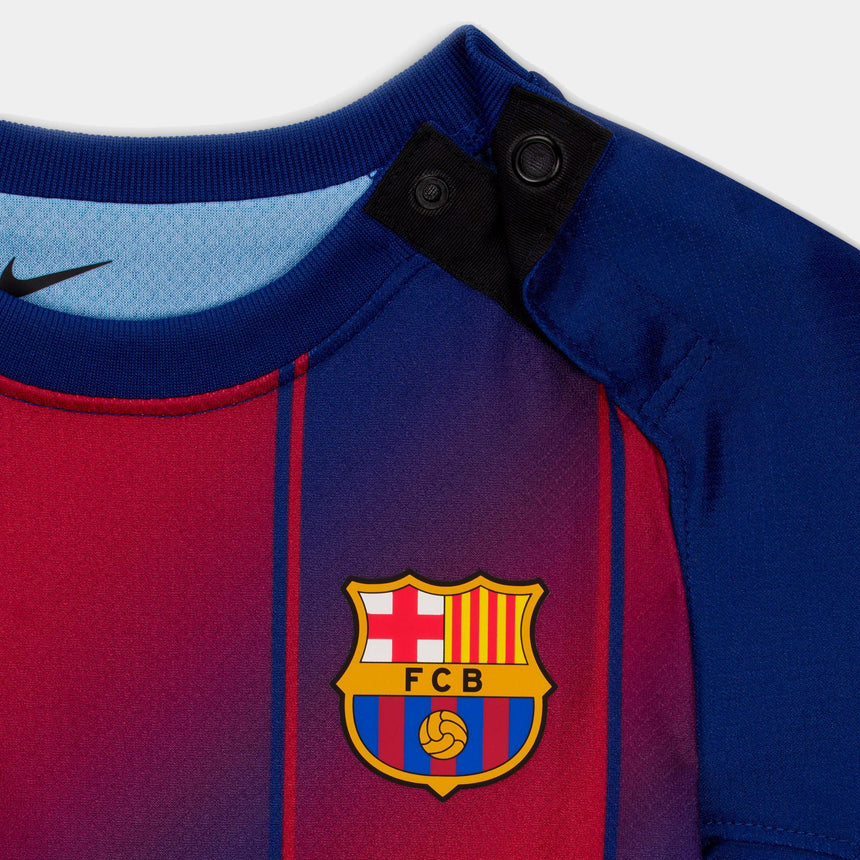 Conjunto Nike DrI-Fit Stadium Fc Barcelona 2025/26 Equipación De Fútbol De 3 Piezas