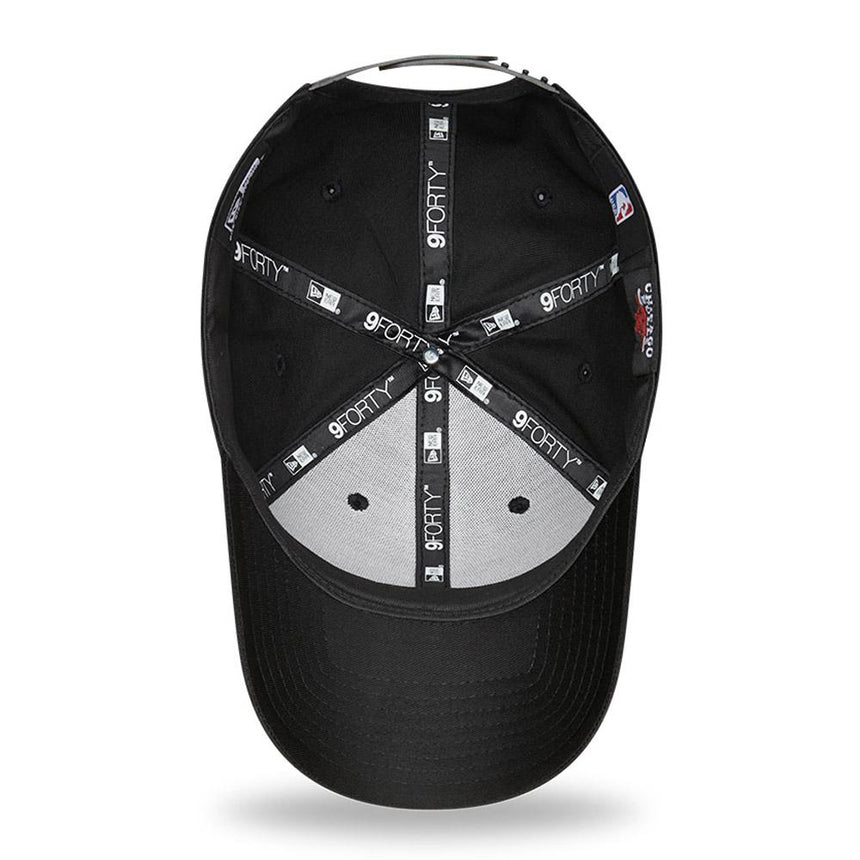 New Era Foil Logo 9forty