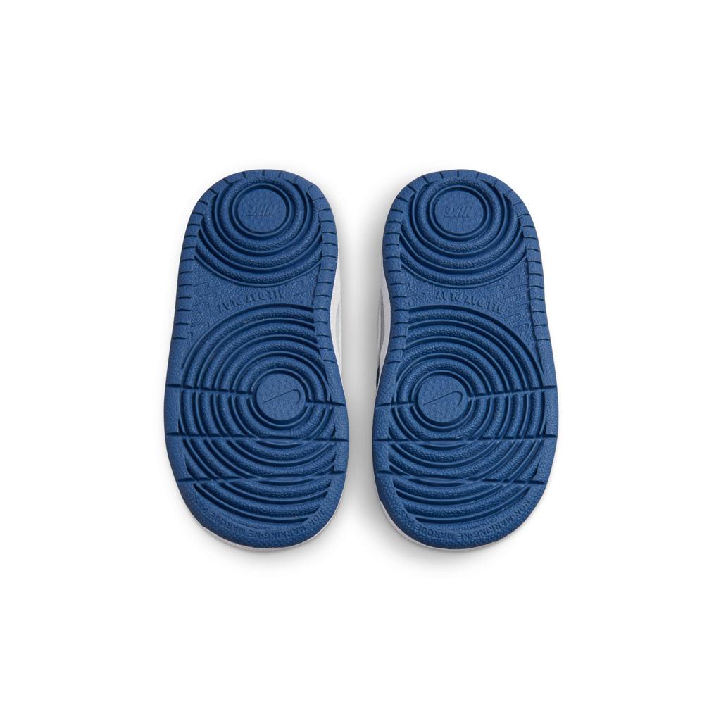 Nike Court Borough Low 2