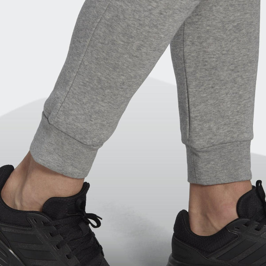 adidas Essentials Regular Tapered Fleece
