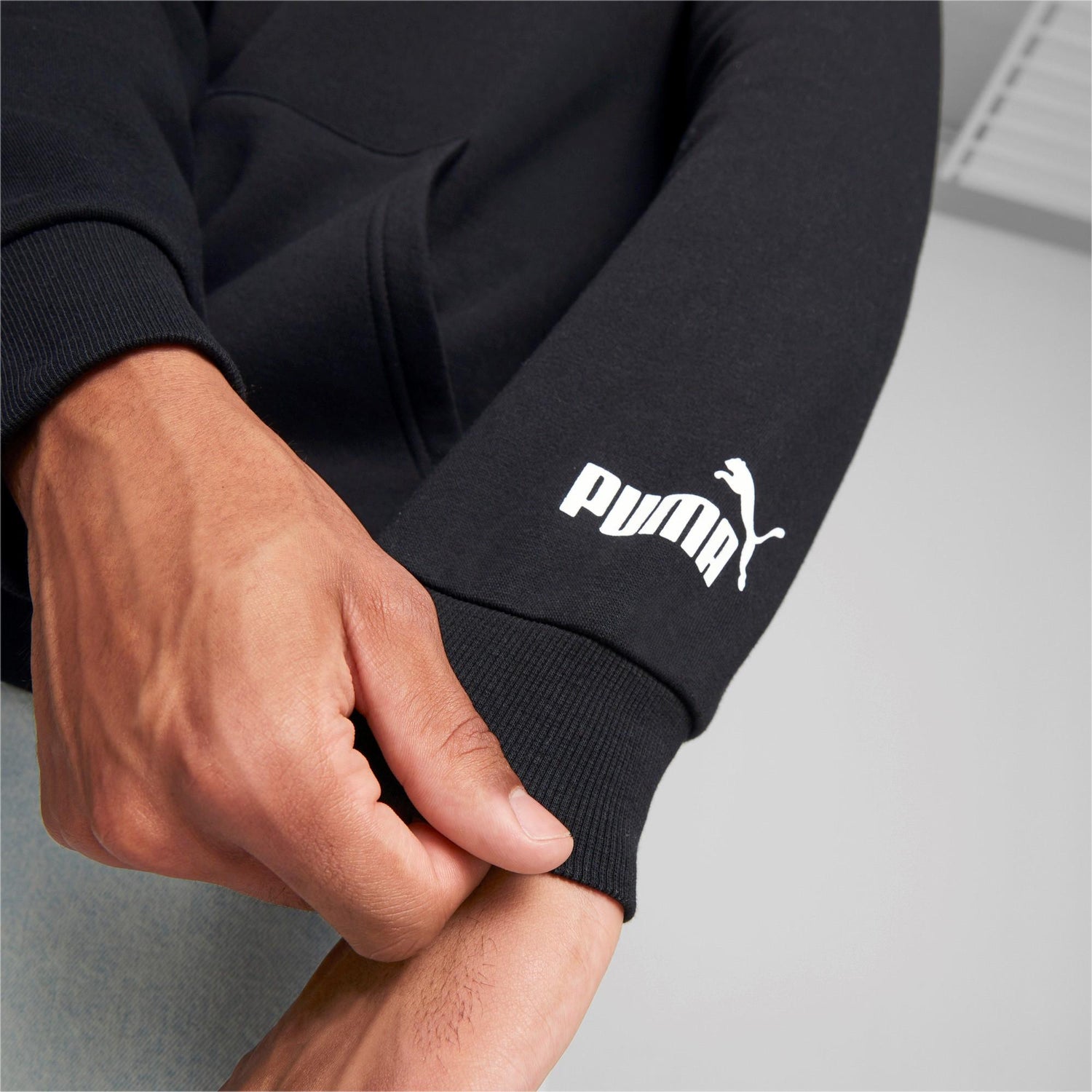 Puma Essentials+ Logo Repeat Gra