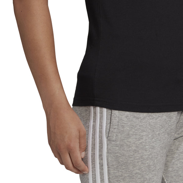 adidas Essentials Slim Loungewear