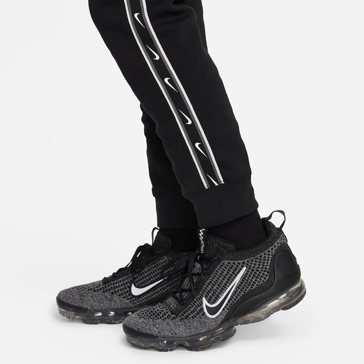 Nike Sportswear Repeat