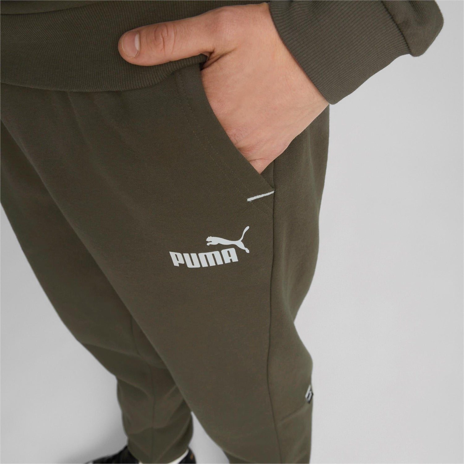 Puma Power Sweatpant