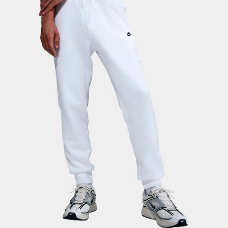 Jogger Nike Club – Hombre