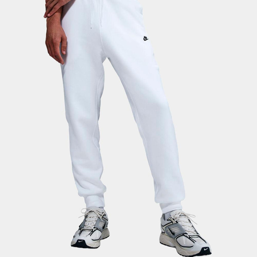 Jogger Nike Club – Hombre