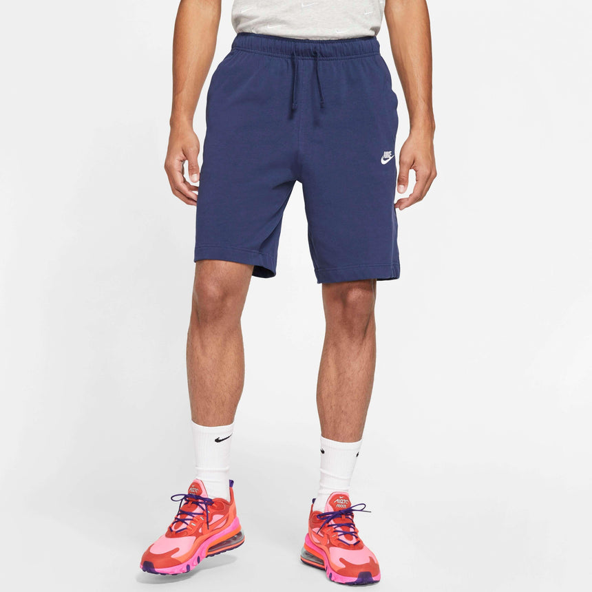 Nike Sportswear Club