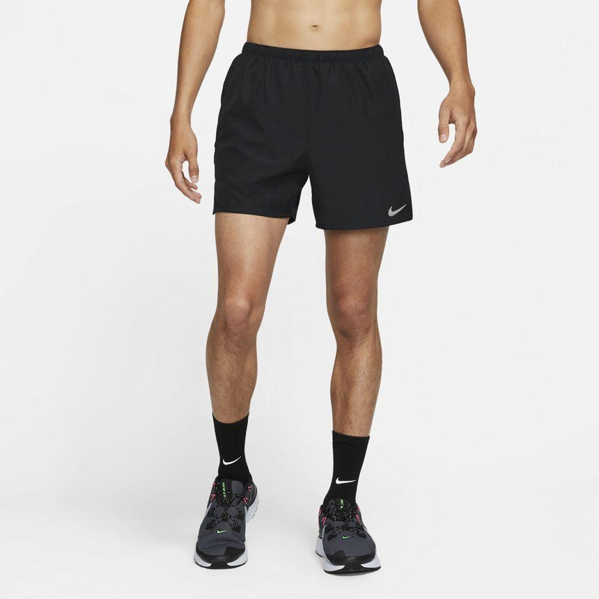 Short Running Nike Challenger