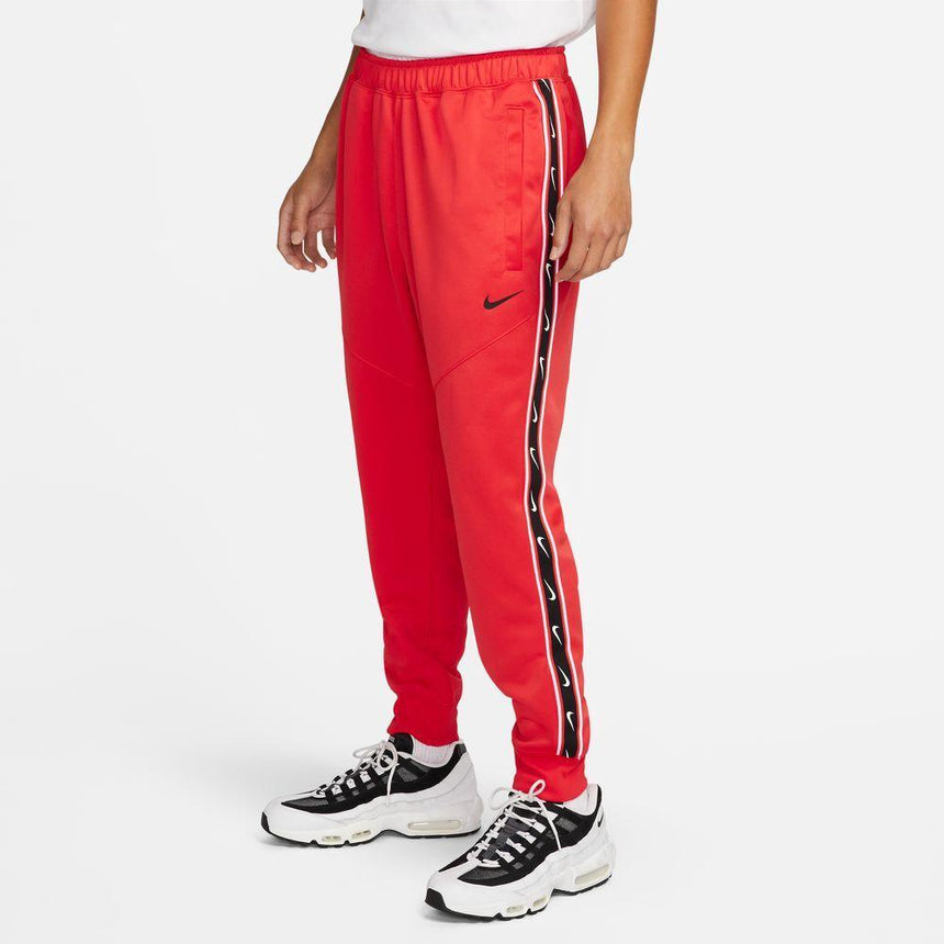 Nike Sportswear Repeat