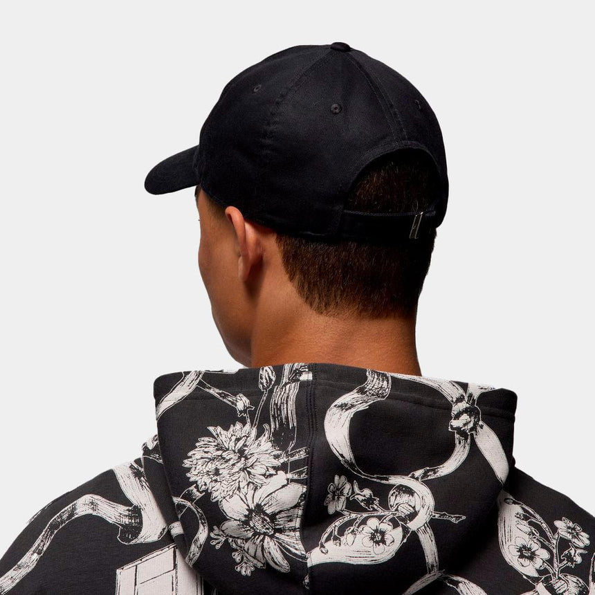 Gorra Jordan Club Con Visera Curva Sin Estructura