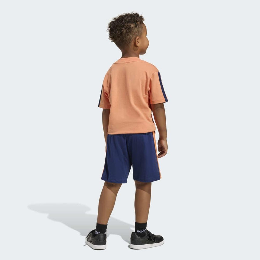 adidas Conjunto Camiseta Y Pantalón Corto Essentials (niños)