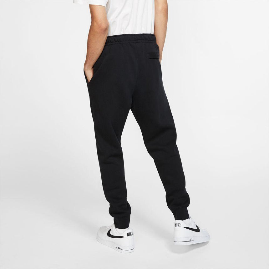Nike Sportswear Club
