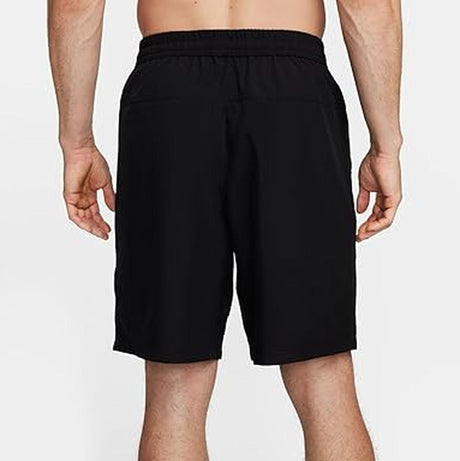 Pantalón Nike Form Corto Versátil DrI-Fit De 23 cm Sin Forro - Hombre