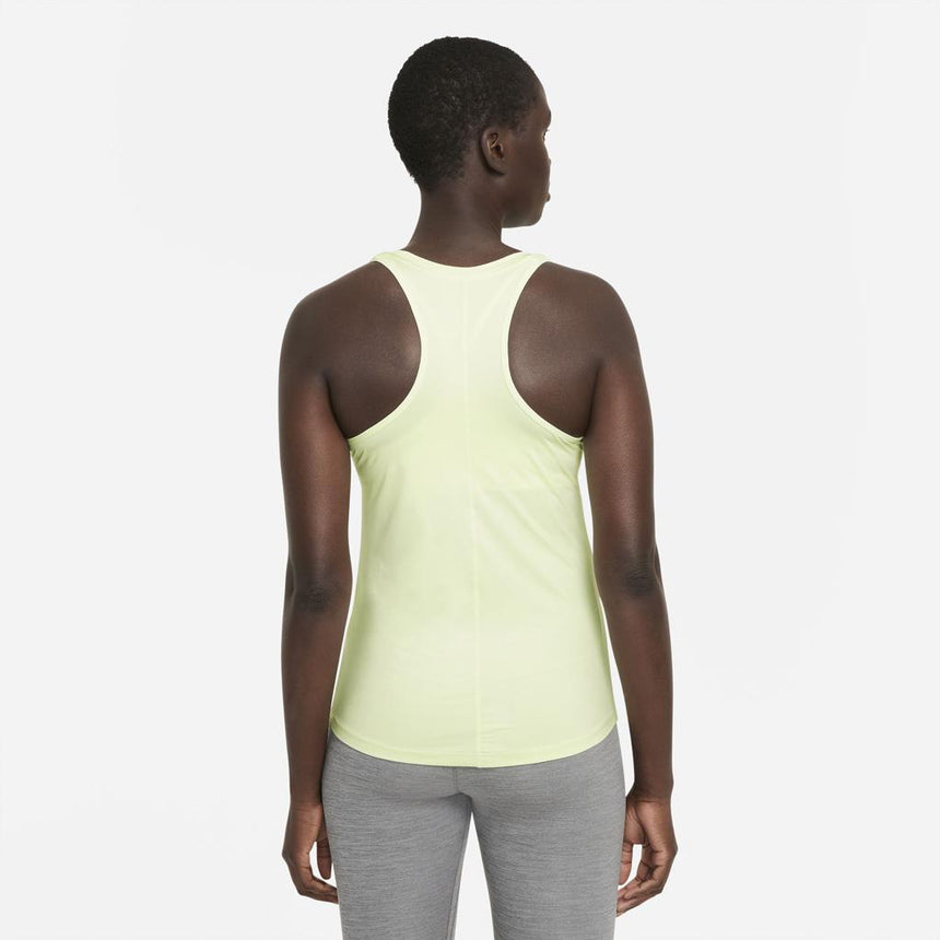 Nike DrI-Fit One