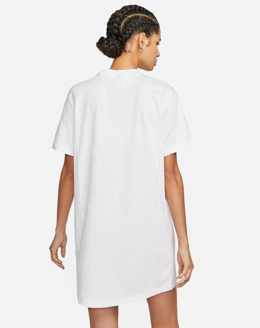 Nike Essential Ss Dress Tshrt