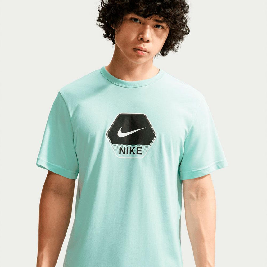Camiseta Nike Sportswear Club - Hombre