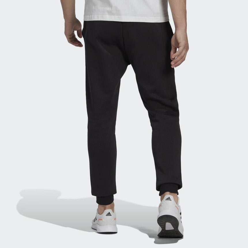 adidas Essentials Regular Tapered Fleece