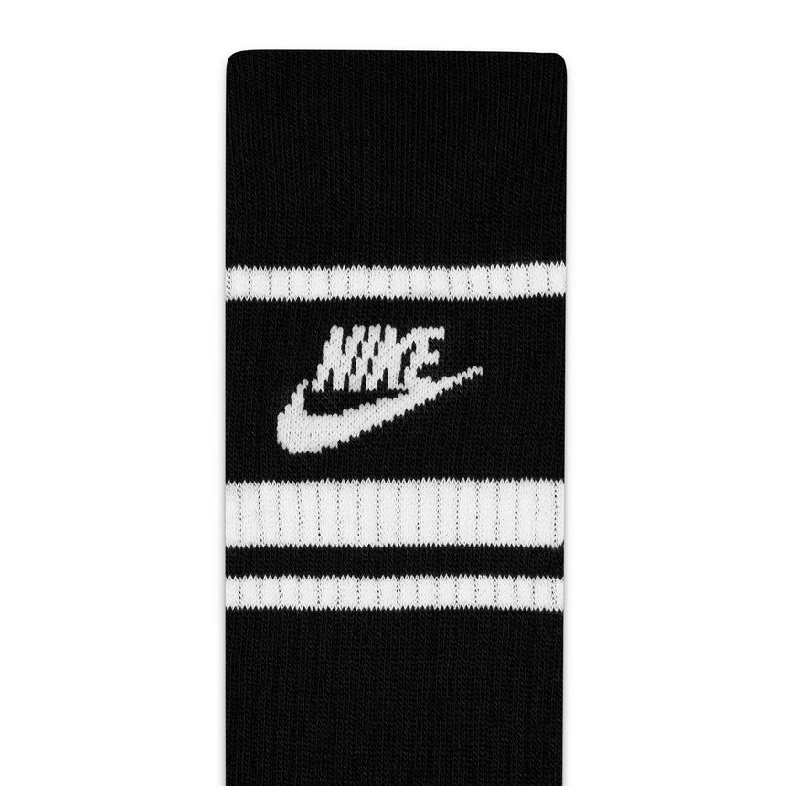 Nike Sportswear DrI-Fit Everyday es