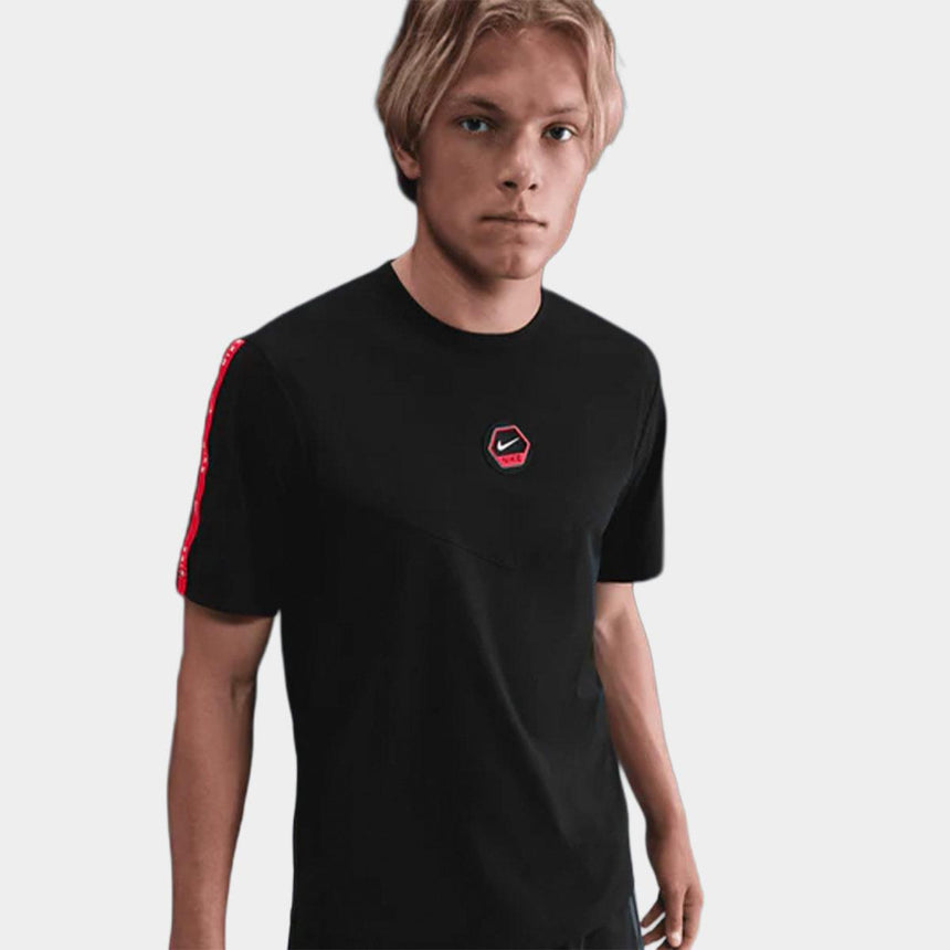 Camiseta Nike Sportswear DrI-Fit