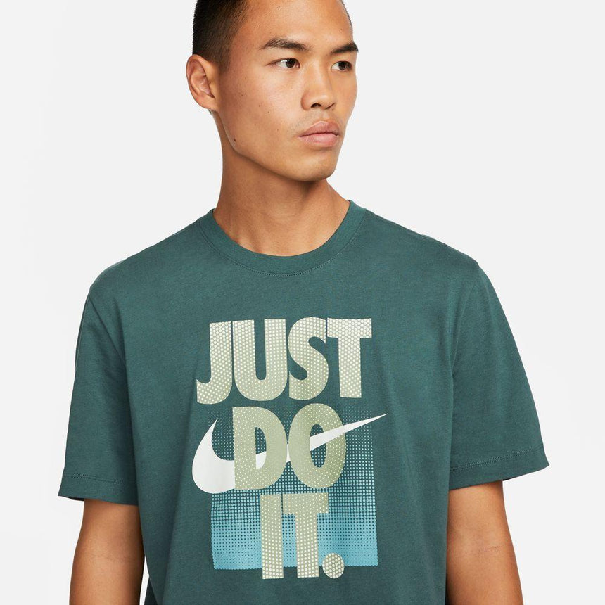 Nike Sportswear