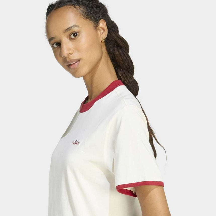 adidas Camiseta Seasonal Essentials Colorpop With Embroidered Graphic