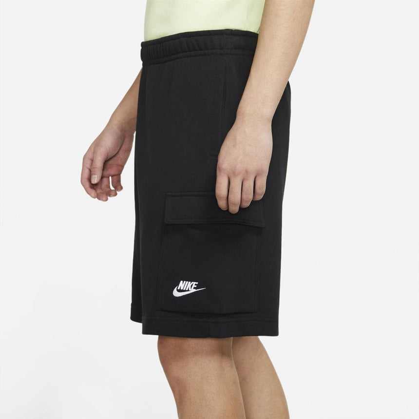 Nike Sportswear Club