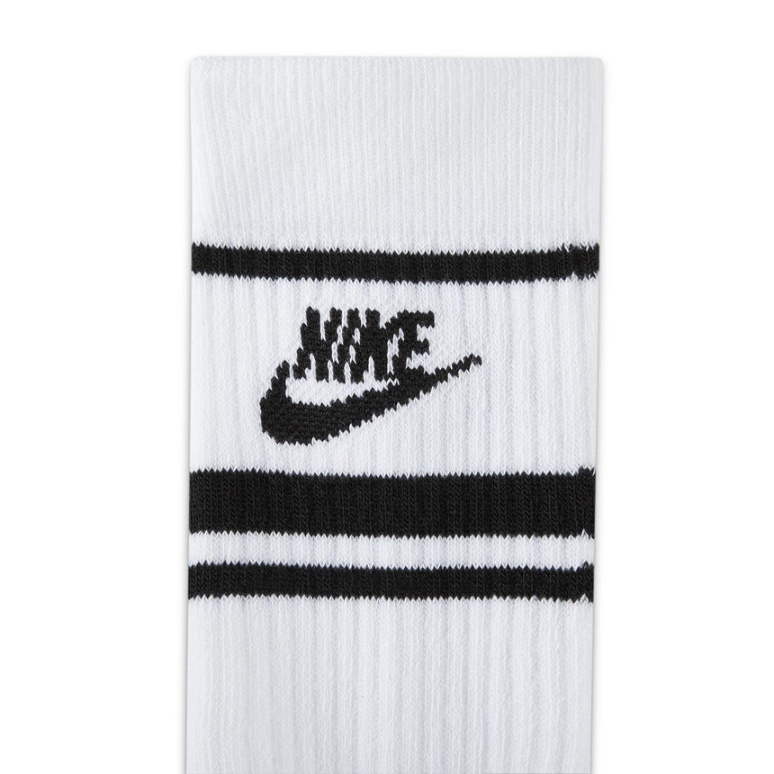 Nike Sportswear DrI-Fit Everyday es