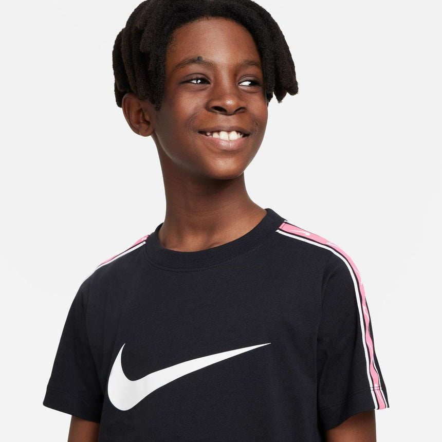 Nike B Nsw Repeat Sw Ss Tee