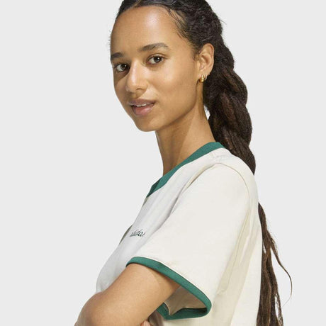 adidas Camiseta Seasonal Essentials Colorpop With Embroidered Graphic