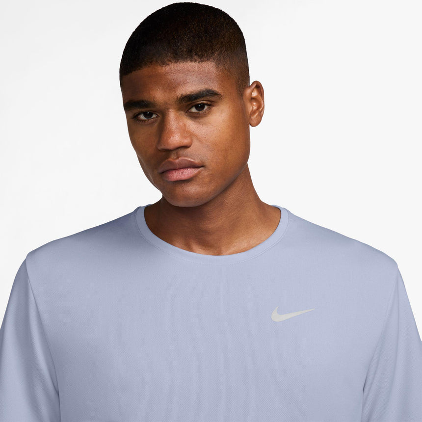 Camiseta Nike De Running Miler DrI-Fit uv