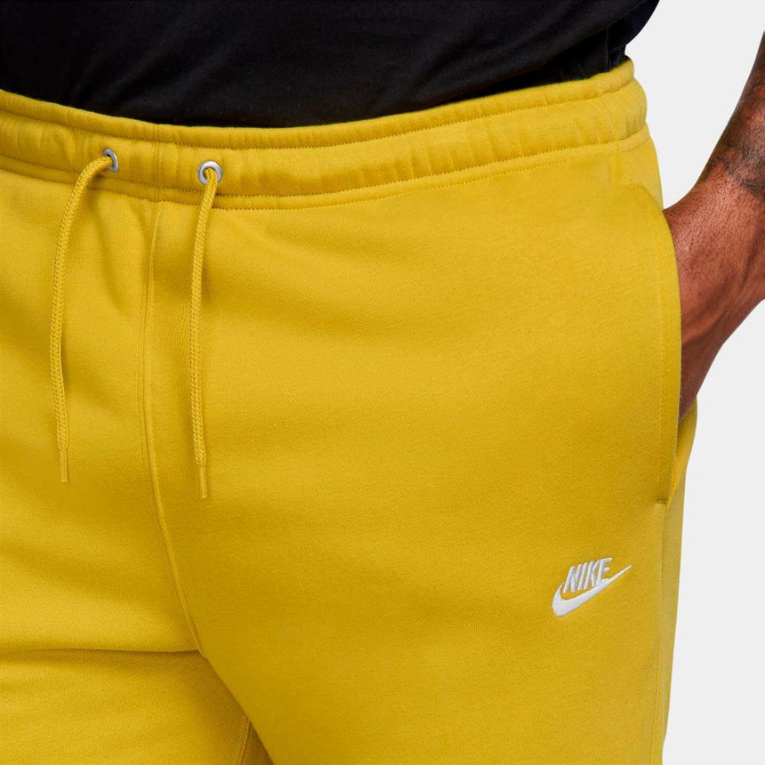 Jogger Nike Club – Hombre