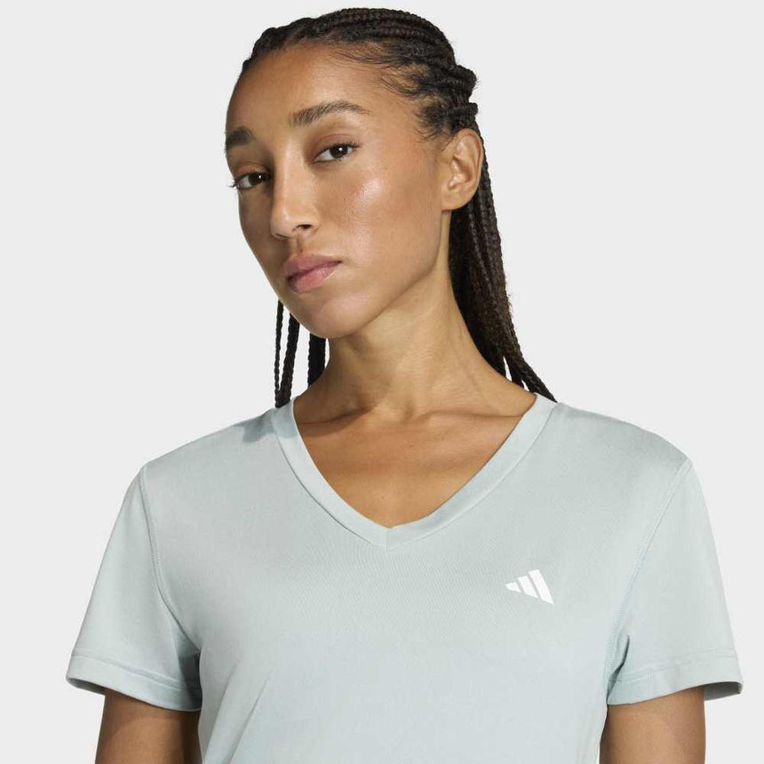 adidas Camiseta De Entrenamiento Con Cuello De Pico Essentials