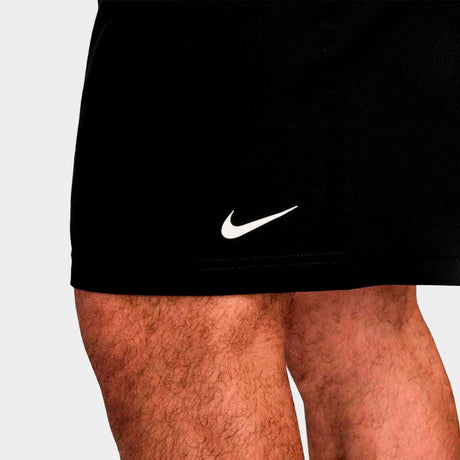Pantalón Nike Form Corto Versátil DrI-Fit De 23 cm Sin Forro - Hombre