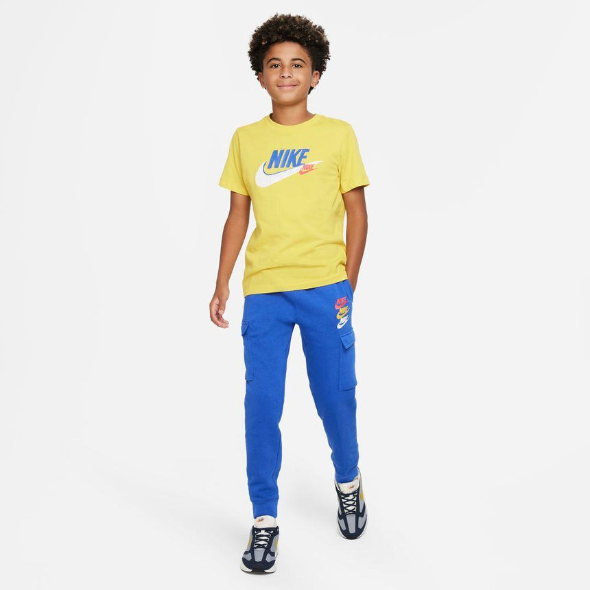 Nike Sportswear Standard Issue