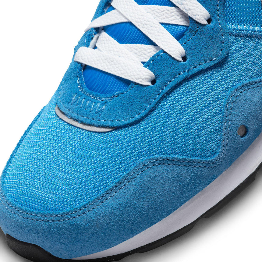 Nike Venture Runner